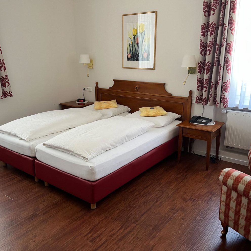 Modern eingerichtete Zimmer im Hotel Ehinger Hof